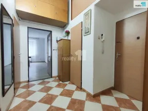Pronájem bytu 2+kk, Praha - Smíchov, Radlická, 52 m2