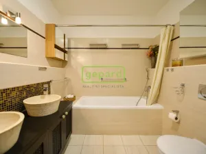 Pronájem bytu 4+kk, Praha, K náhonu, 116 m2