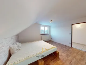 Prodej rodinného domu, Senička, 153 m2