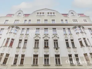 Pronájem bytu 2+kk, Praha - Staré Město, Kaprova, 62 m2