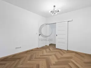 Prodej bytu 3+kk, Praha - Střešovice, Za Pohořelcem, 80 m2