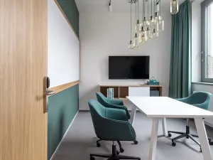 Pronájem kanceláře, Praha - Karlín, Karolinská, 30 m2