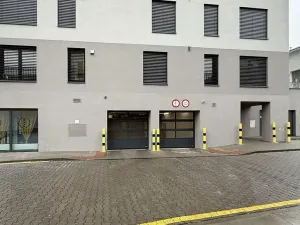 Prodej garáže, Brno, Bratislavská, 14 m2