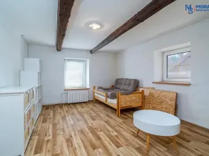 Prodej rodinného domu, Senička, 200 m2