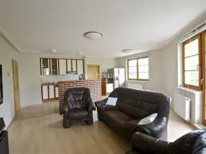 Pronájem bytu 4+kk, Praha - Břevnov, Šlikova, 110 m2