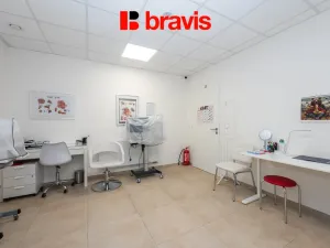 Prodej obchodního prostoru, Rousínov, Sušilovo náměstí, 99 m2