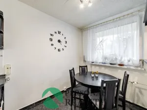 Prodej bytu 3+1, Mělník, Sportovní, 78 m2