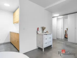 Prodej bytu 2+kk, Praha - Stodůlky, Borovanského, 44 m2