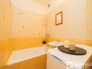 Prodej bytu 2+kk, Neratovice, Na Výsluní, 40 m2