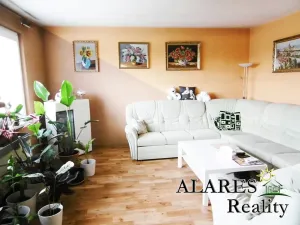 Prodej rodinného domu, Praha - Hostavice, 330 m2