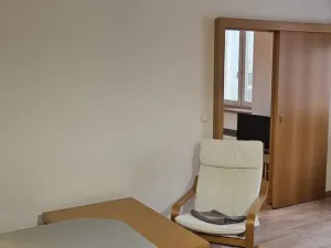 Pronájem bytu 2+kk, Ostrava, Škroupova, 60 m2