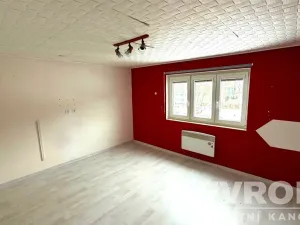 Prodej atypického bytu, Hostinné, Nádražní, 35 m2