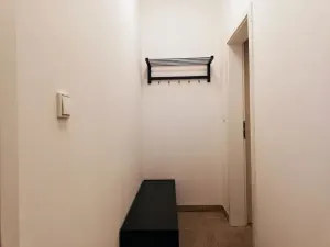 Pronájem bytu 2+1, Praha - Bubeneč, U zeměpisného ústavu, 46 m2