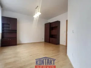 Pronájem bytu 2+kk, České Budějovice, J. Š. Baara, 70 m2