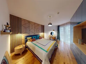 Pronájem garážového stání, Praha - Strašnice, Ramonova, 64 m2