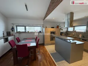 Prodej rodinného domu, Horky nad Jizerou, 208 m2