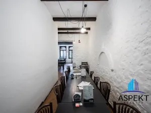 Pronájem restaurace, Praha - Bubeneč, Šmeralova, 114 m2