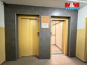 Prodej bytu 3+1, Bílina, Sídliště Za Chlumem, 80 m2