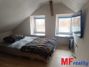 Prodej rodinného domu, Hořiněves, 82 m2