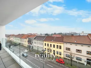 Prodej bytu 4+kk, Znojmo, Jarošova, 110 m2