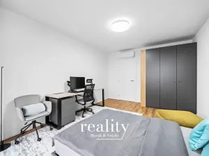 Prodej bytu 4+kk, Znojmo, Jarošova, 110 m2