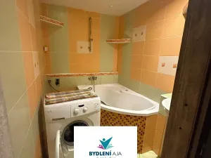 Pronájem bytu 3+1, Krupka, Karla Čapka, 75 m2