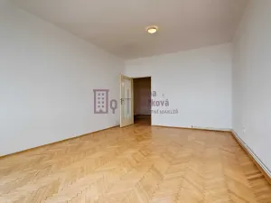 Pronájem bytu 2+1, Jindřichův Hradec, Komenského, 70 m2