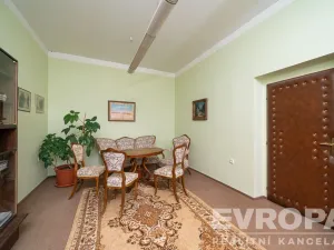 Prodej rodinného domu, Hořice, náměstí Jiřího z Poděbrad, 330 m2