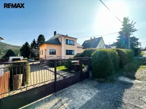 Prodej rodinného domu, Komárov, Sokolská, 300 m2