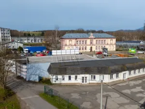 Pronájem obchodního prostoru, Trutnov - Dolní Staré Město, K Úpě, 106 m2