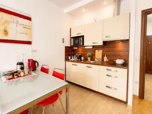 Prodej bytu 1+kk, Karlovy Vary, Jateční, 45 m2