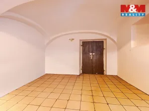 Prodej rodinného domu, Šluknov, nám. Míru, 258 m2