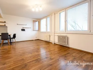 Pronájem bytu 2+1, Praha - Kobylisy, Paláskova, 55 m2