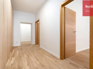 Pronájem bytu 3+kk, Opava, Dolní náměstí, 100 m2