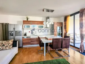 Pronájem bytu 2+kk, Praha, Ke kapslovně, 69 m2