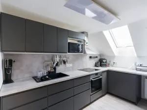 Prodej vícegeneračního domu, Kytín, 330 m2