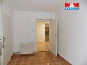 Pronájem bytu 2+kk, Děčín - Děčín II-Nové Město, Lužická, 41 m2