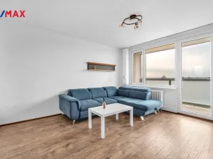 Prodej bytu 3+1, Hradec Králové, Smetanovo nábřeží, 66 m2