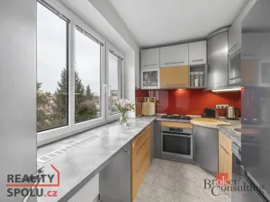 Prodej bytu 3+1, Praha - Strašnice, Černokostelecká, 64 m2