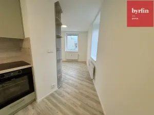 Pronájem bytu 1+kk, Opava, Rolnická, 29 m2