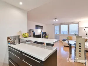 Prodej bytu 2+kk, Praha - Háje, Jurkovičova, 61 m2