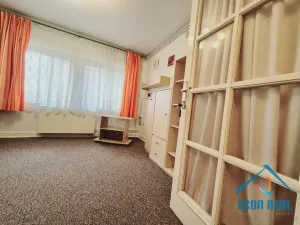 Pronájem pokoje, Praha, Možného, 12 m2