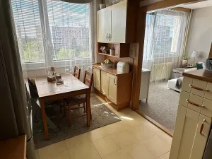 Prodej bytu 3+1, Pardubice - Polabiny, kpt. Bartoše, 78 m2