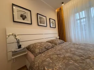 Pronájem bytu 2+kk, Praha - Žižkov, Křišťanova, 41 m2