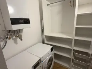 Pronájem bytu 2+kk, Praha - Žižkov, Křišťanova, 41 m2