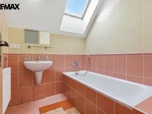 Prodej rodinného domu, Karlovy Vary, Za Motelem, 137 m2