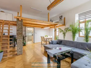 Prodej bytu 4+1, Znojmo, Jana Palacha, 130 m2