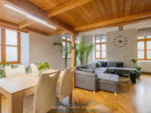 Prodej bytu 4+1, Znojmo, Jana Palacha, 130 m2