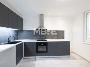 Pronájem bytu 1+1, Orlová - Lutyně, Vnitřní, 37 m2