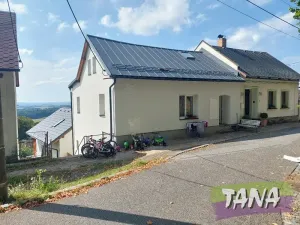 Prodej rodinného domu, Jenišovice, 155 m2